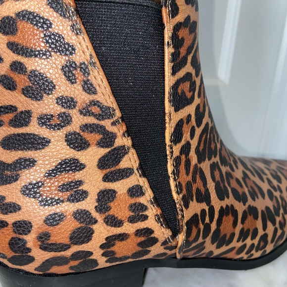 🐆 EXCELLENT CONDITION A RIDER GIRL LEOPARD ANKLE BOOTIE WOMENS SIZE 8 - Picture 4 of 11